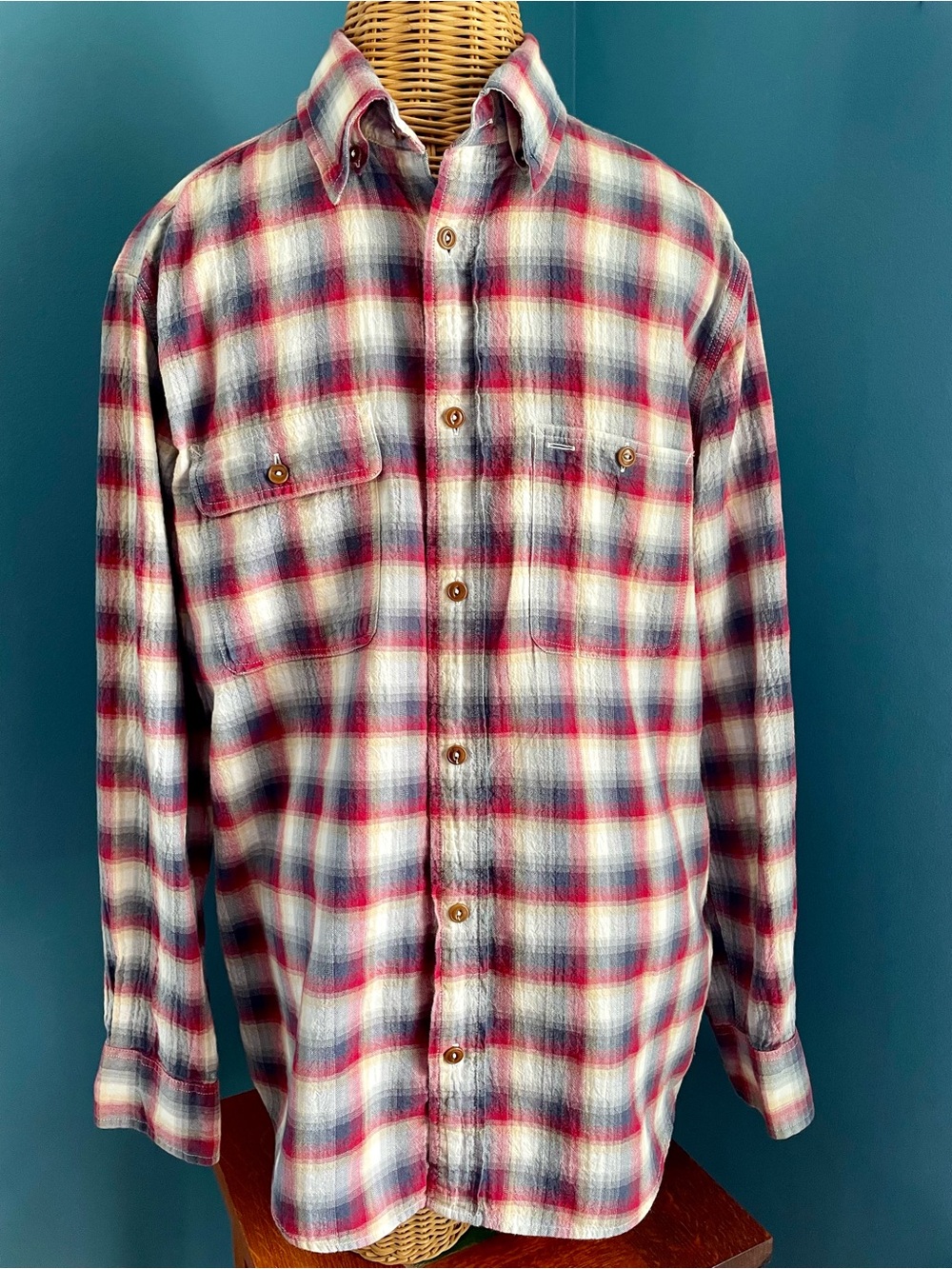 Orvis Men’s Plaid Button Down Shirt Red Grey Cream Size M 99% Cotton Active Fit